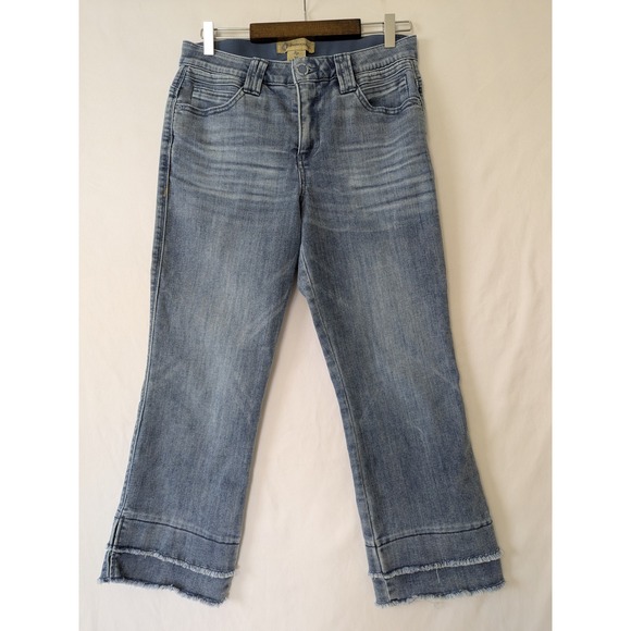 Democracy Womens Ab Solution Crop Jeans 8P Denim Frayed Cuff Light Wash Stretch - Picture 1 of 9